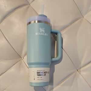 BRAND NEW Stanley Light Blue Quencher H2.0 Tumbler 30oz